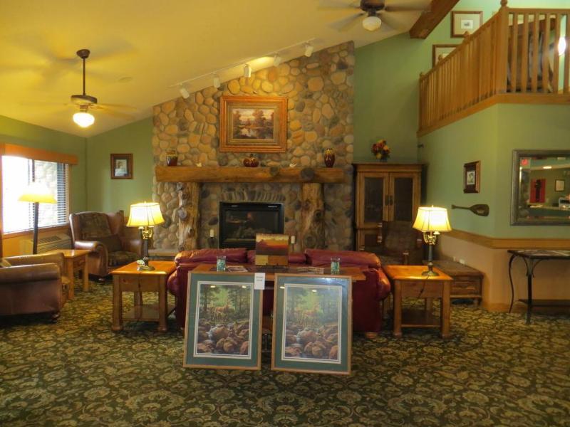 Super 8 Davenport Hotel Eksteriør billede